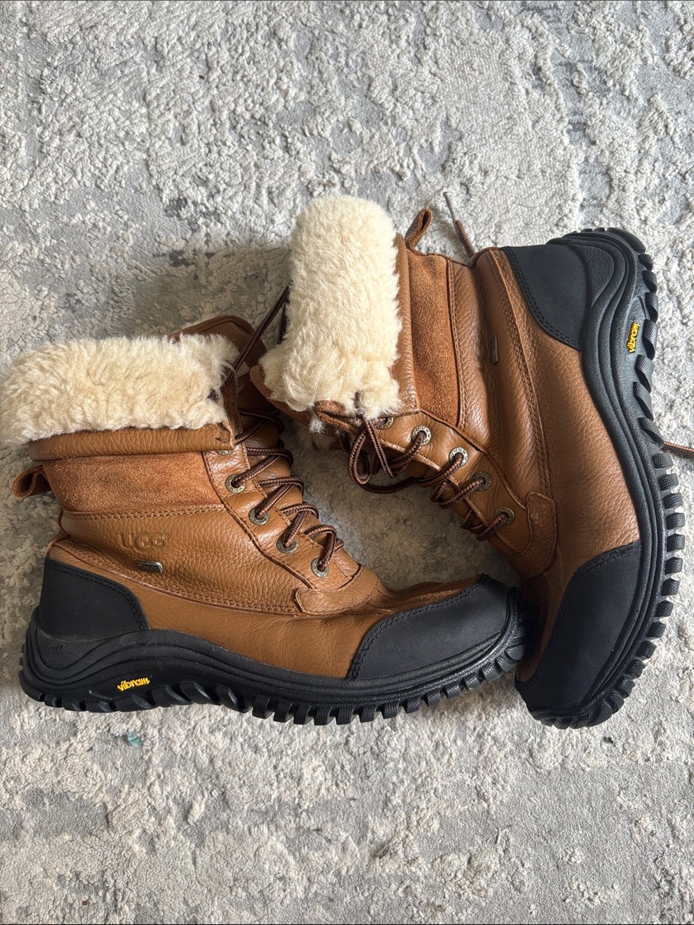 UGG Men's Brown Leather Shearling-Lined Snow Boots with Black Outsole